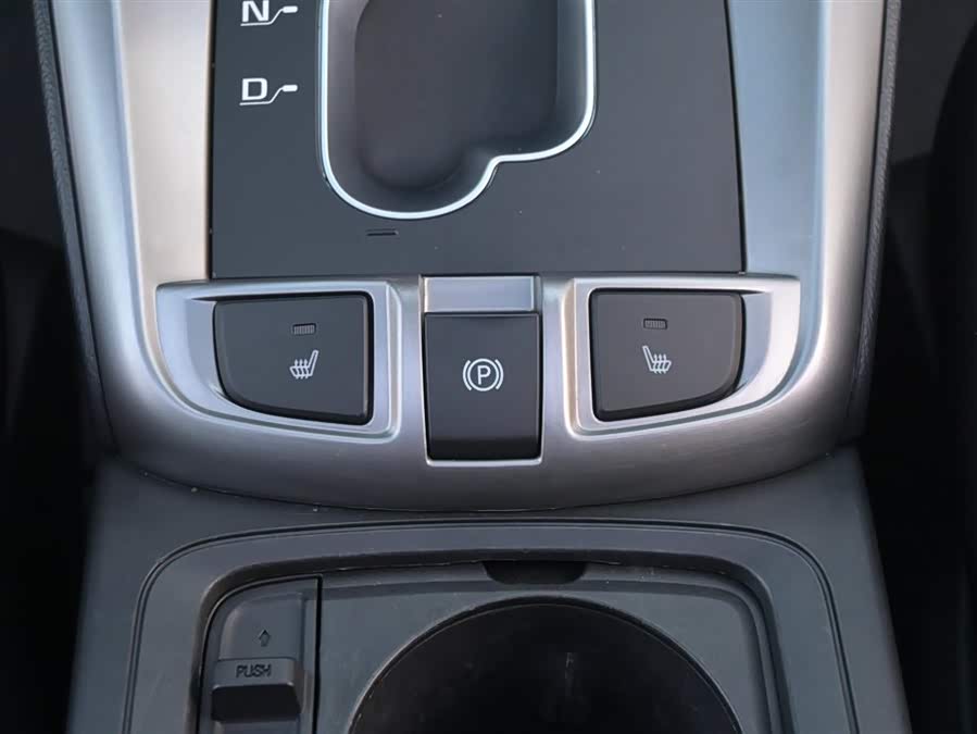 Chevrolet Captiva 2016 imagen de coche #33