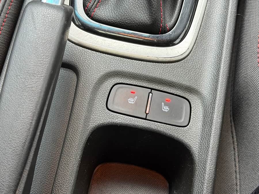 雪佛兰 科鲁泽 2019 汽车图片 #33