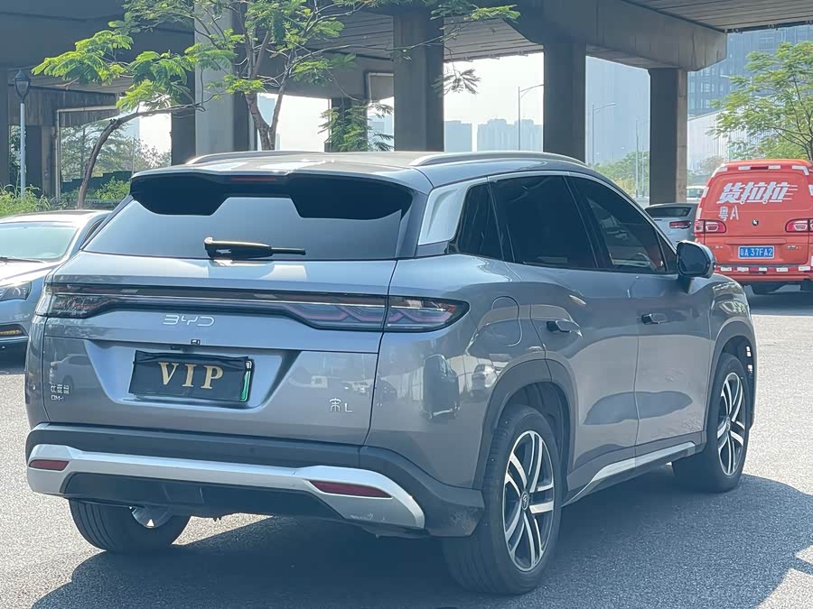 BYD SongL DM-i 2024 car image #33