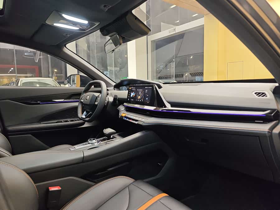 长安 长安UNI-V 2024 汽车图片 #33