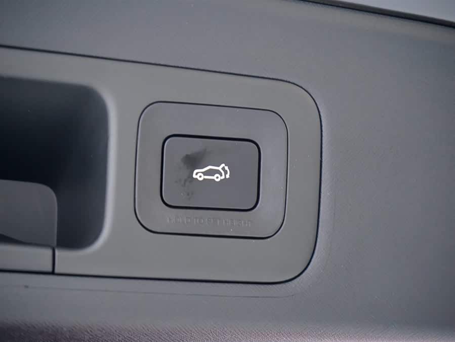 GAC Trumpchi M8 2023 #33 GAC Trumpchi M8 2023 car image #33