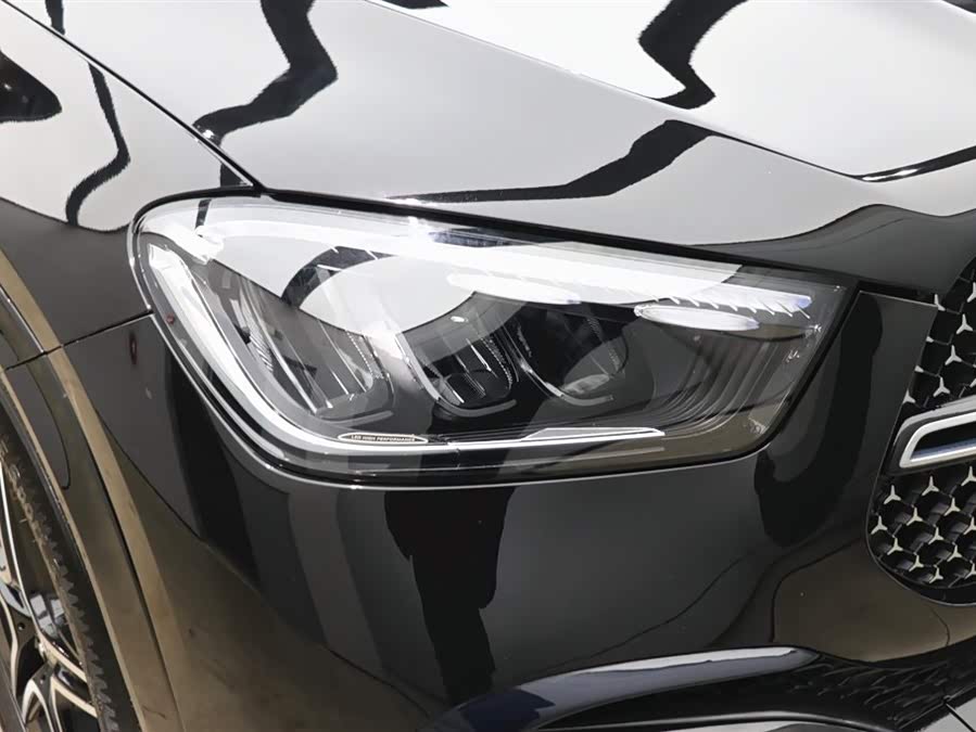 Mercedes-Benz GLE Coupe 2024 صورة سيارة #33