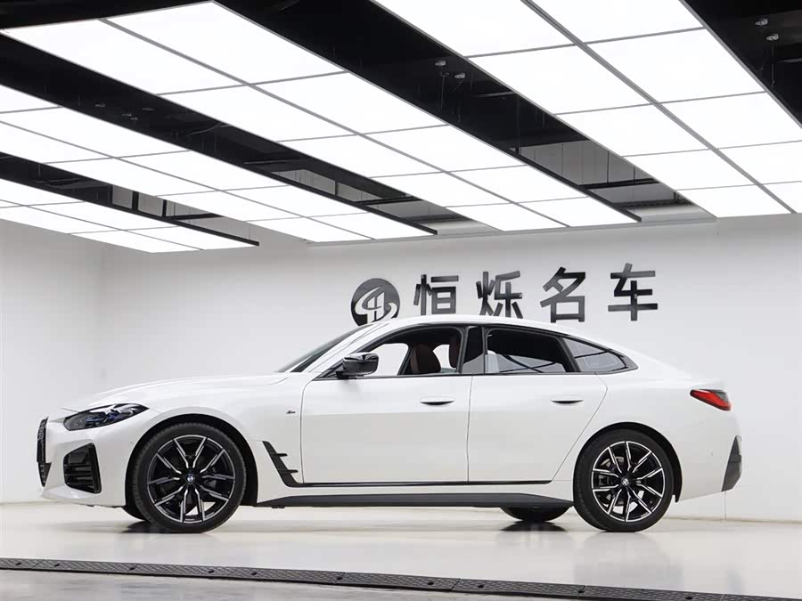 BMW 4 Series 2025 car image #33