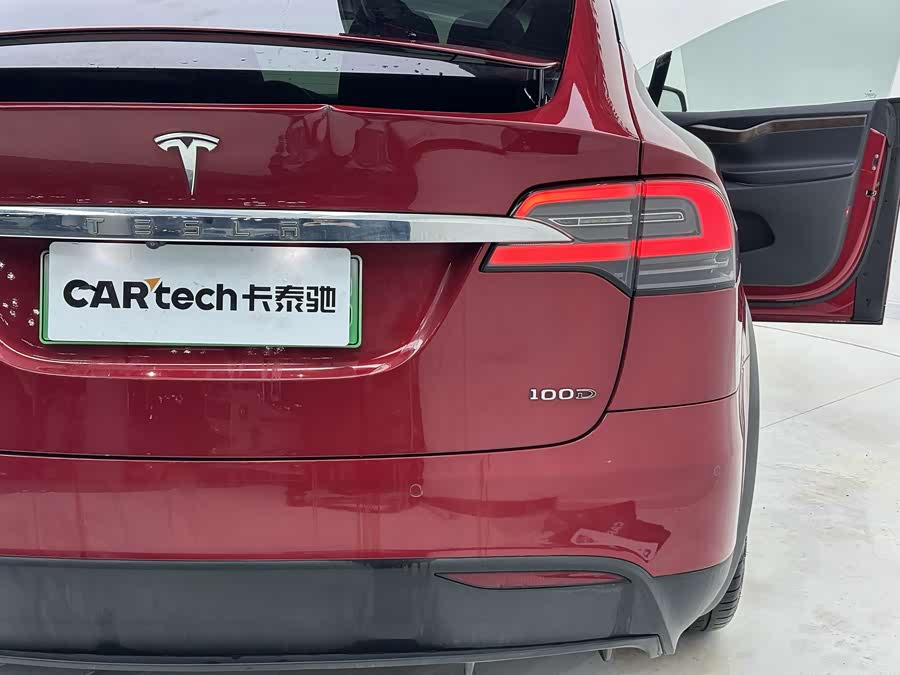 特斯拉 Model X 2018 汽车图片 #33