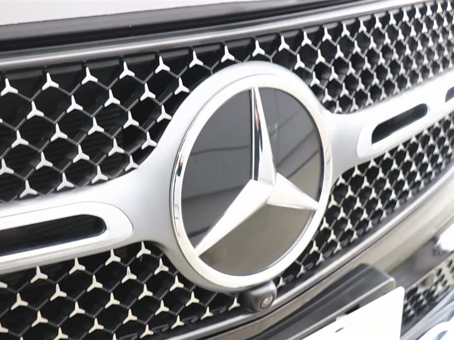 Mercedes-Benz GLC Class 2025 #33 Mercedes-Benz GLC Class 2025 car image #33