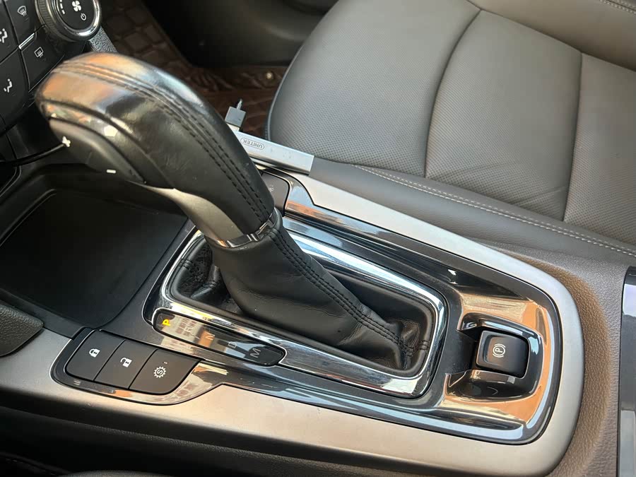 Chevrolet Malibu 2017 car image #33