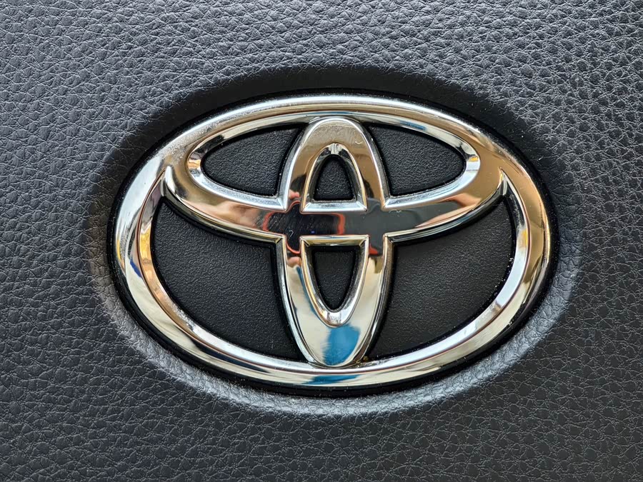 Toyota RAV4 Hybird E+ 2022 #33 Toyota RAV4 Hybird E+ 2022 immagine di auto #33