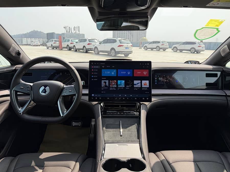 Denza Z9 2024 image de voiture #33