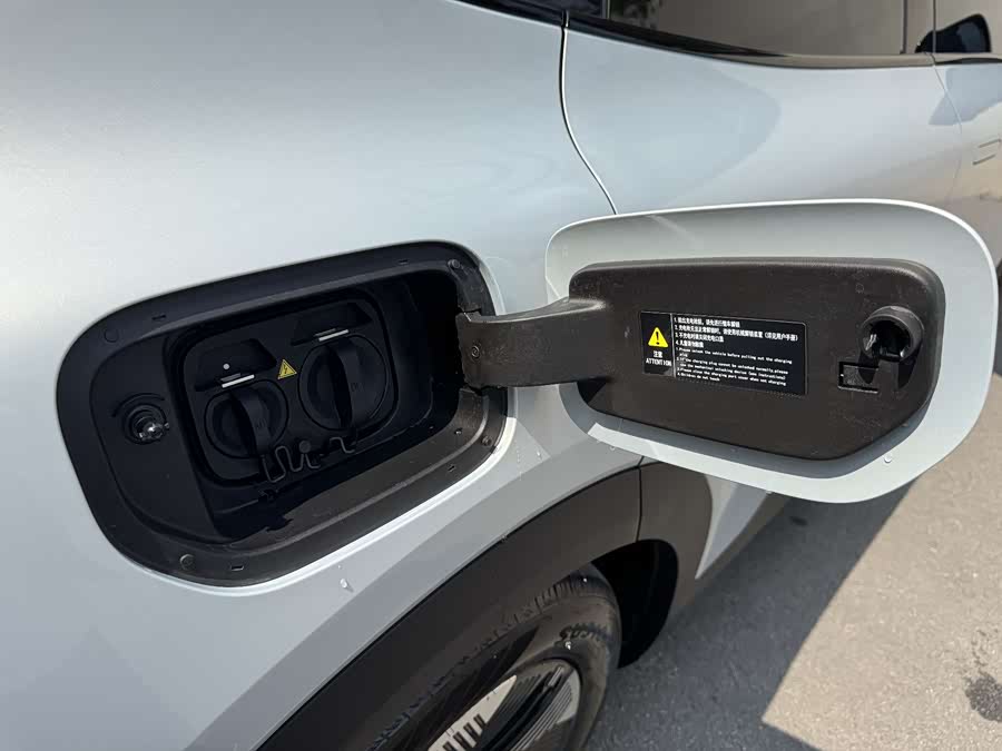 Deepal S05 2025 immagine di auto #33