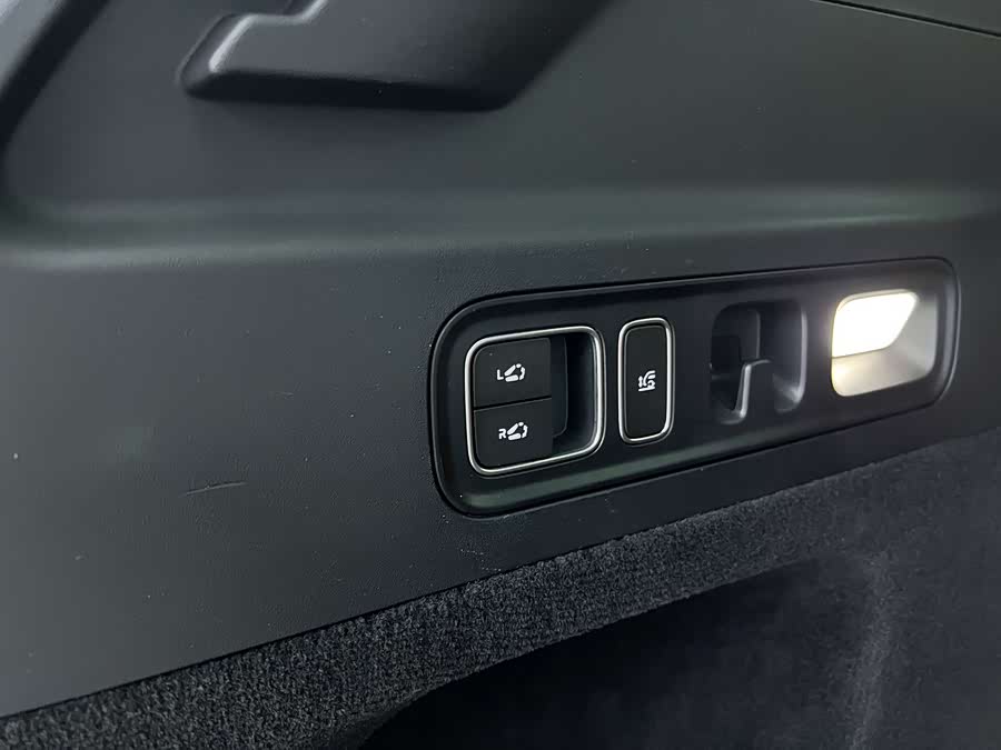 Li L7 2024 image de voiture #33