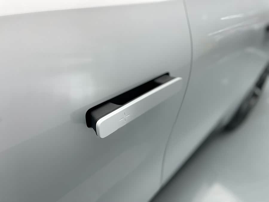 GEELY 2024 car image #33