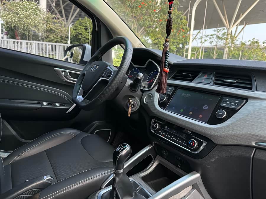 GEELY Vision X3 2018 image de voiture #33