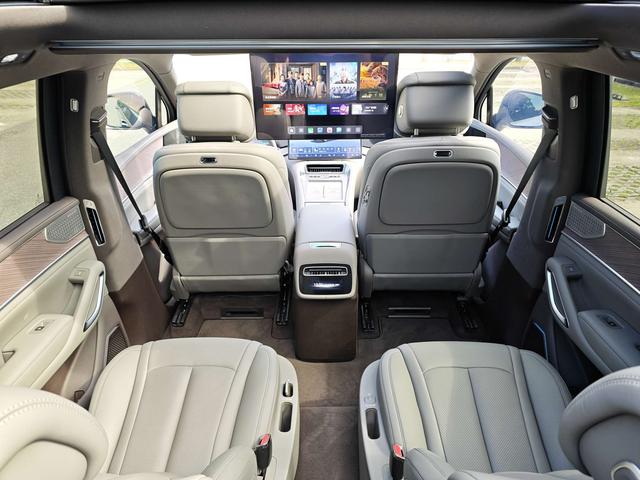 Denza N9 2025 #33 Denza N9 2025 car image #33