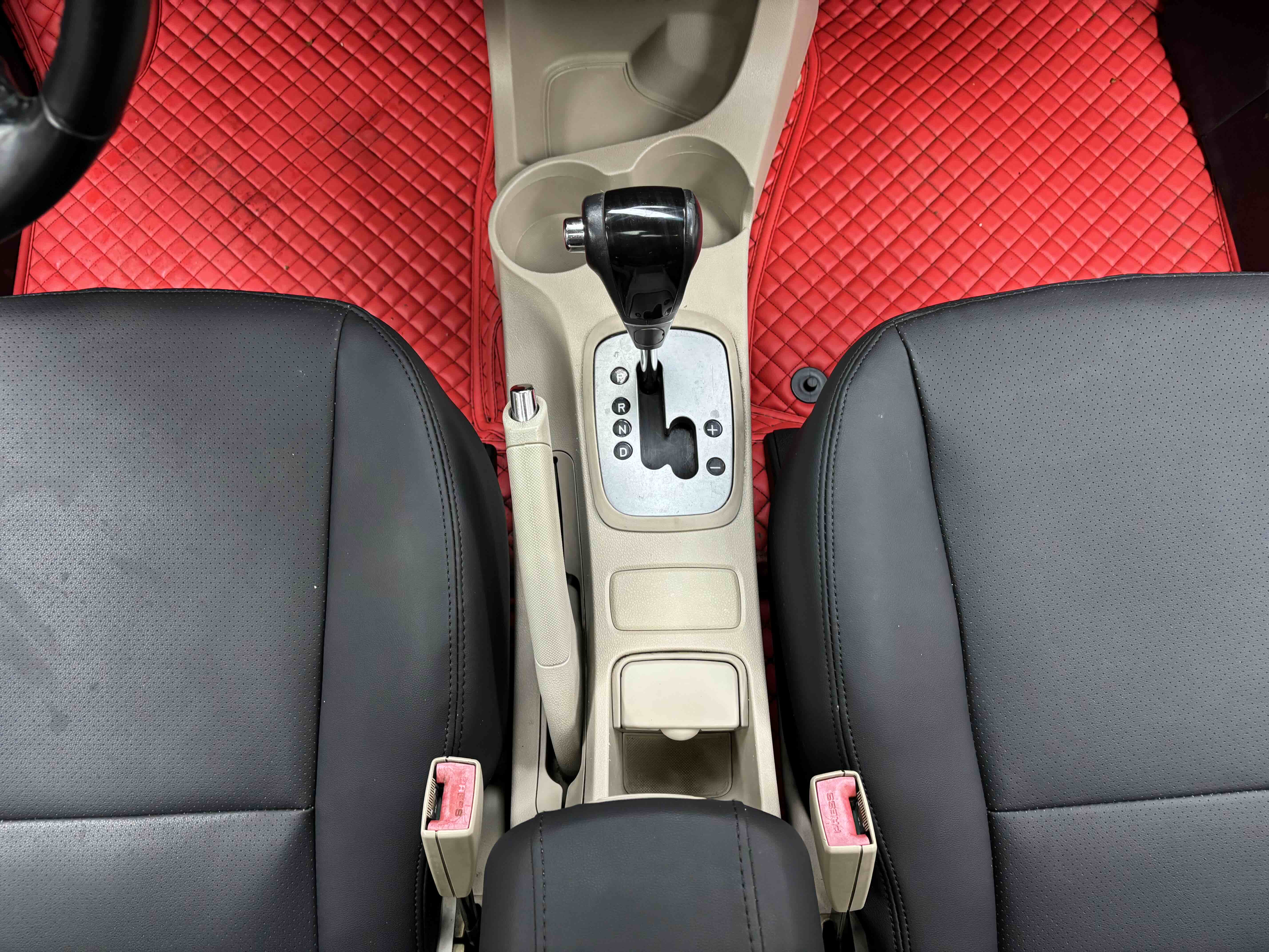 Kia Sportage 2015 immagine di auto #33