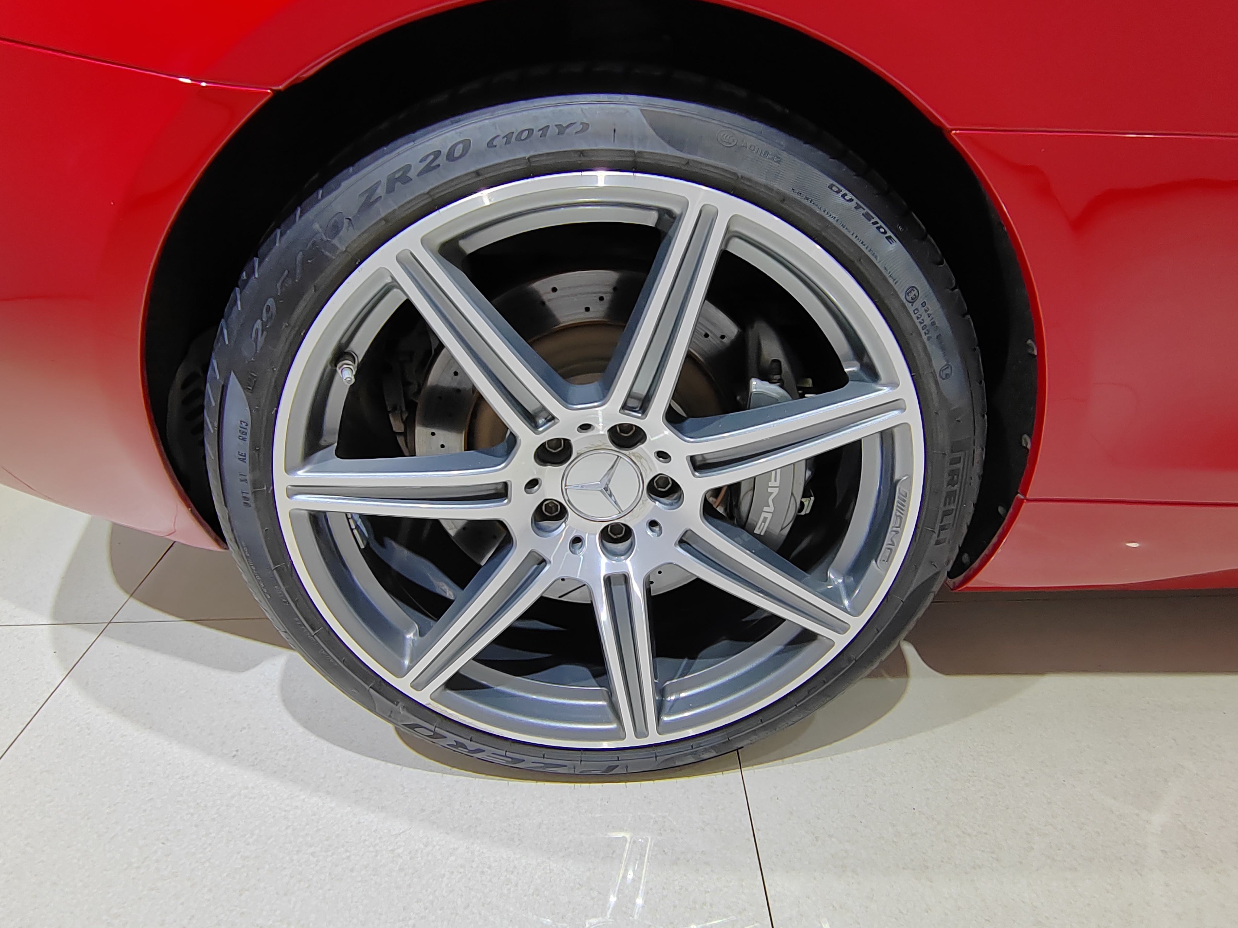 Mercedes-Benz SLS AMG 2012 изображение автомобиля #33