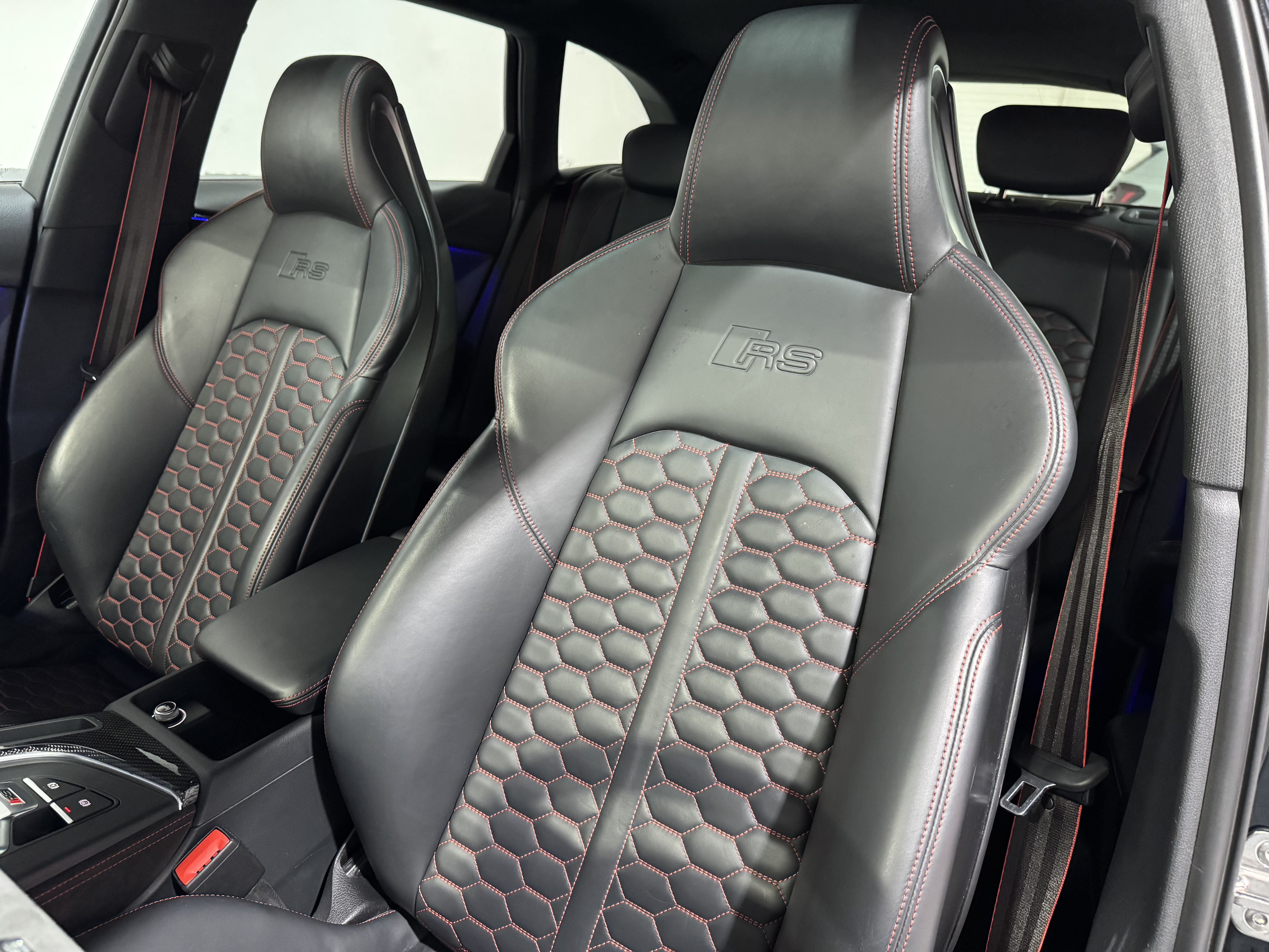 Audi RS 4 2020 #33 Audi RS 4 2020 car image #33