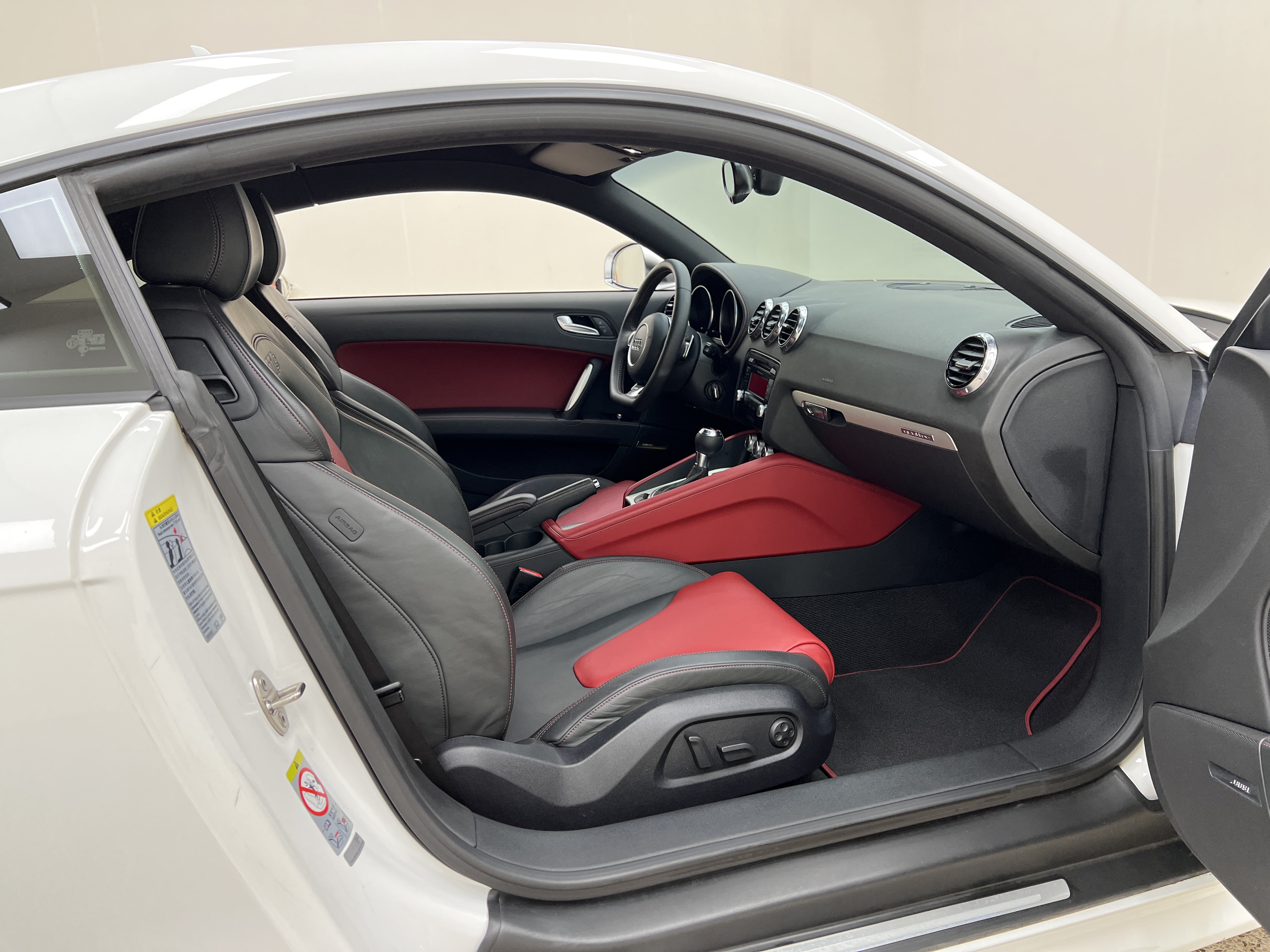 Audi TTS 2015 #33 Audi TTS 2015 car image #33