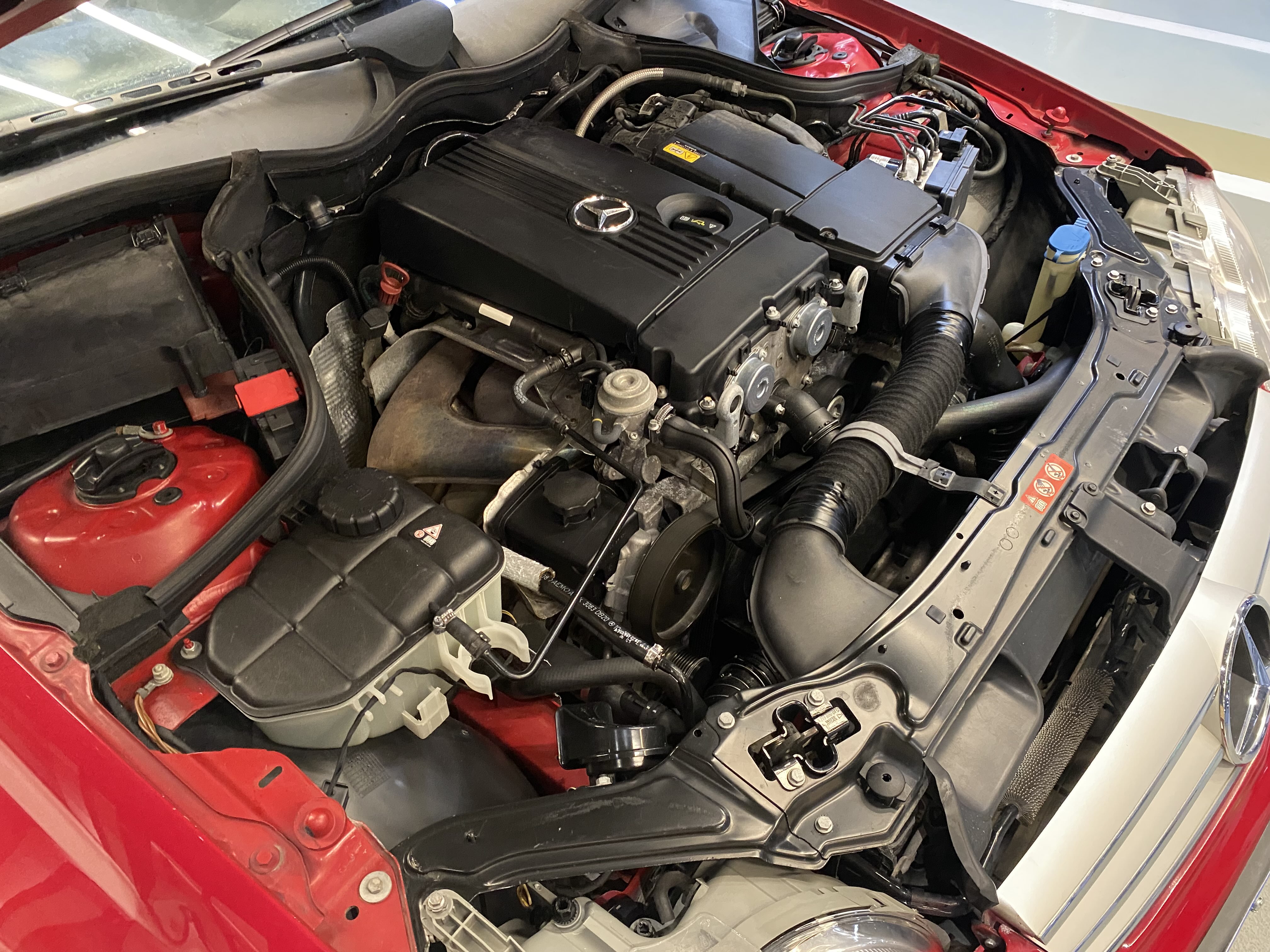 Mercedes-Benz CLK Class 2009 immagine di auto #33