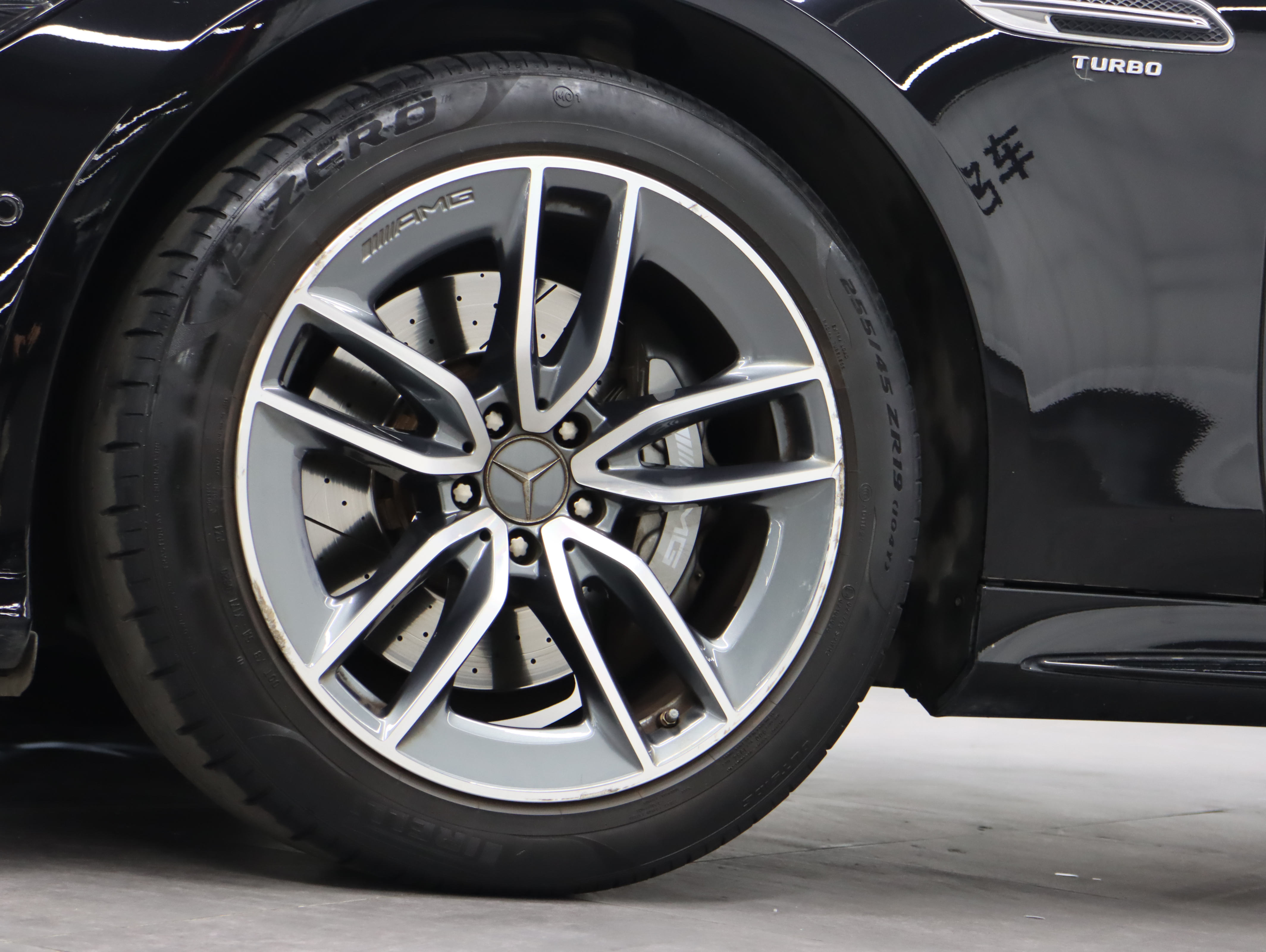 Mercedes-Benz AMG GT 2020 изображение автомобиля #33