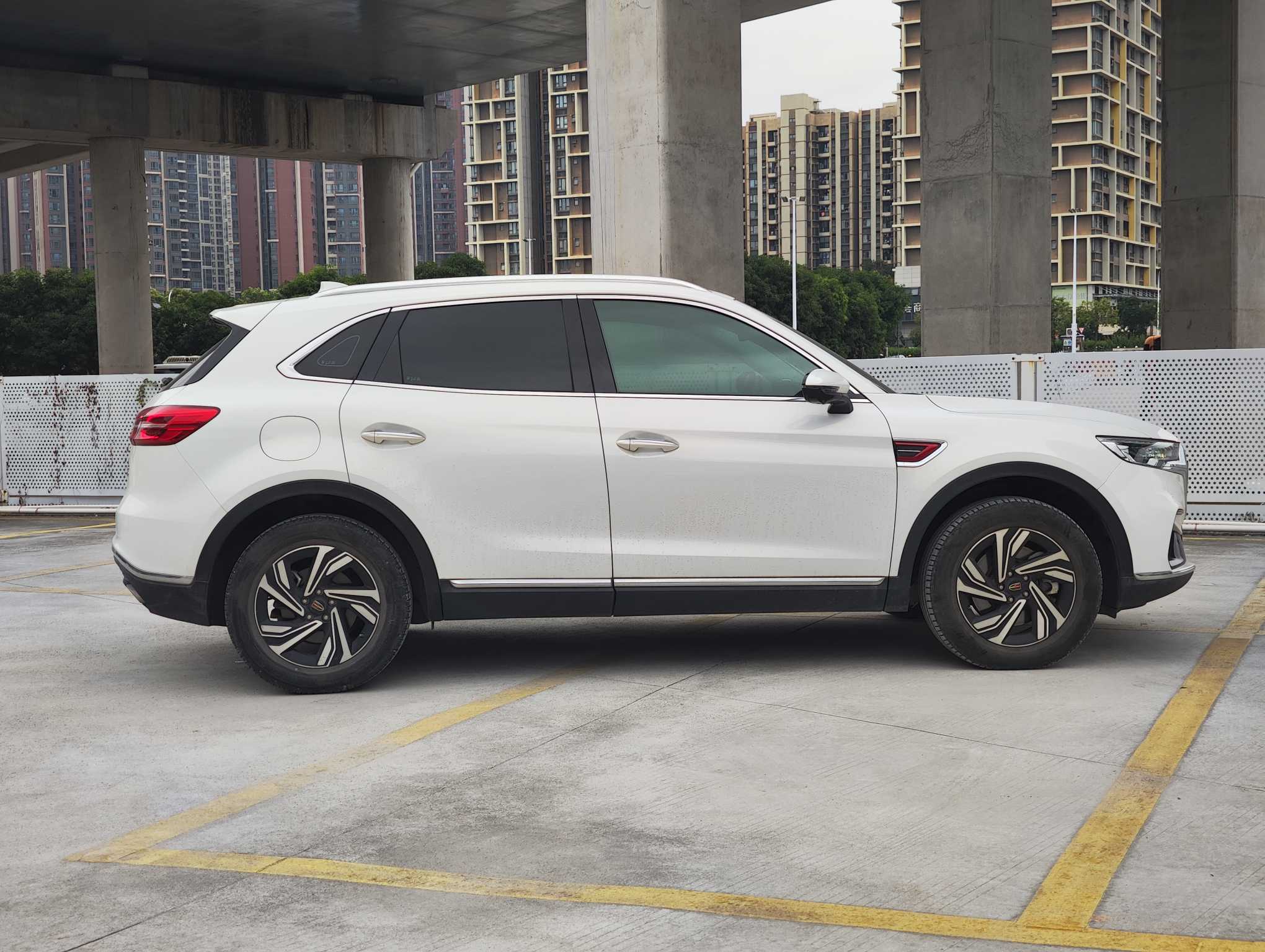 HongQi HS5 2022 #33 HongQi HS5 2022 car image #33