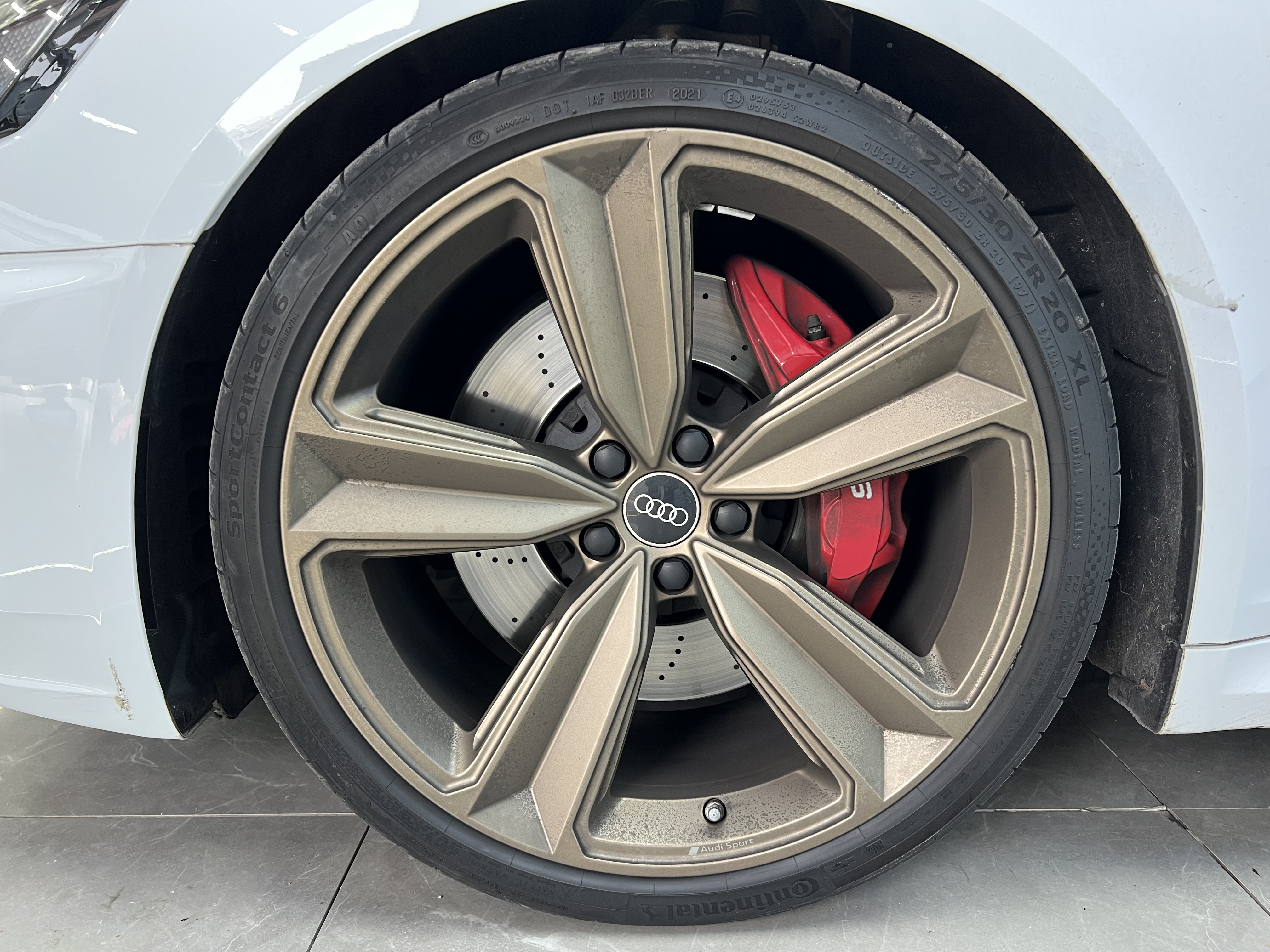 Audi RS 4 2022 car image #33