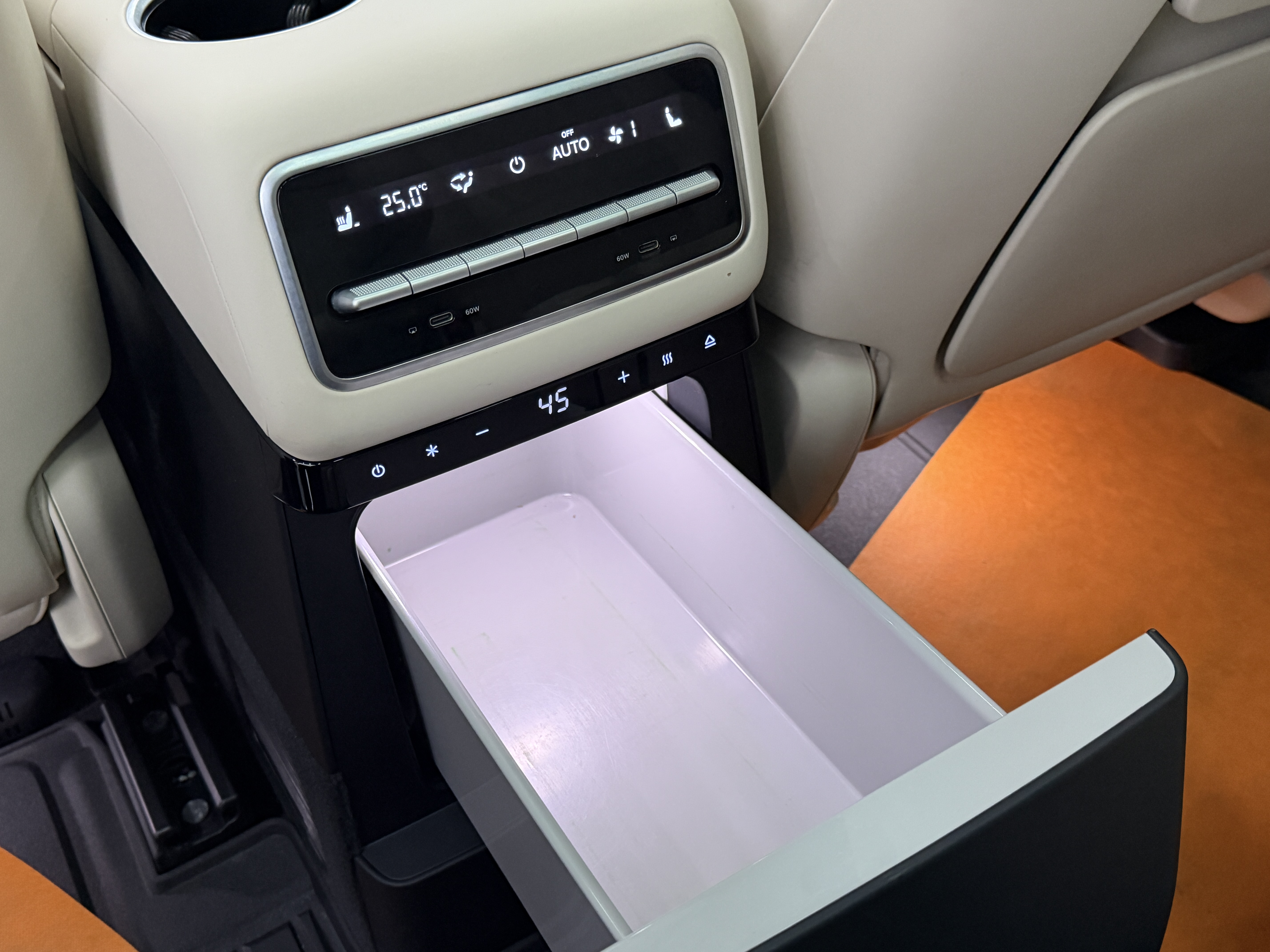 Li L9 2023 imagen de coche #33