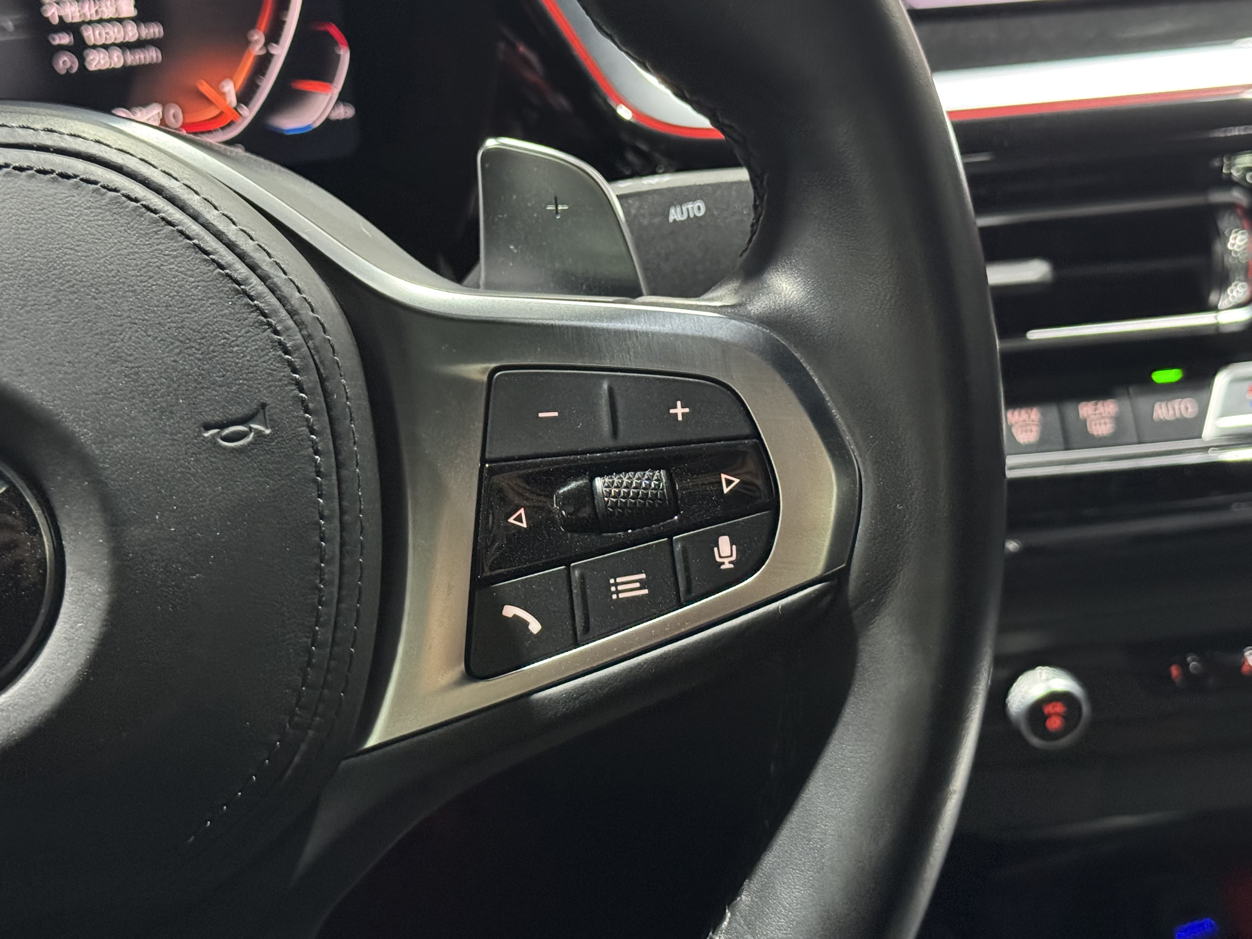 BMW Z4 M40i 2023 car image #33