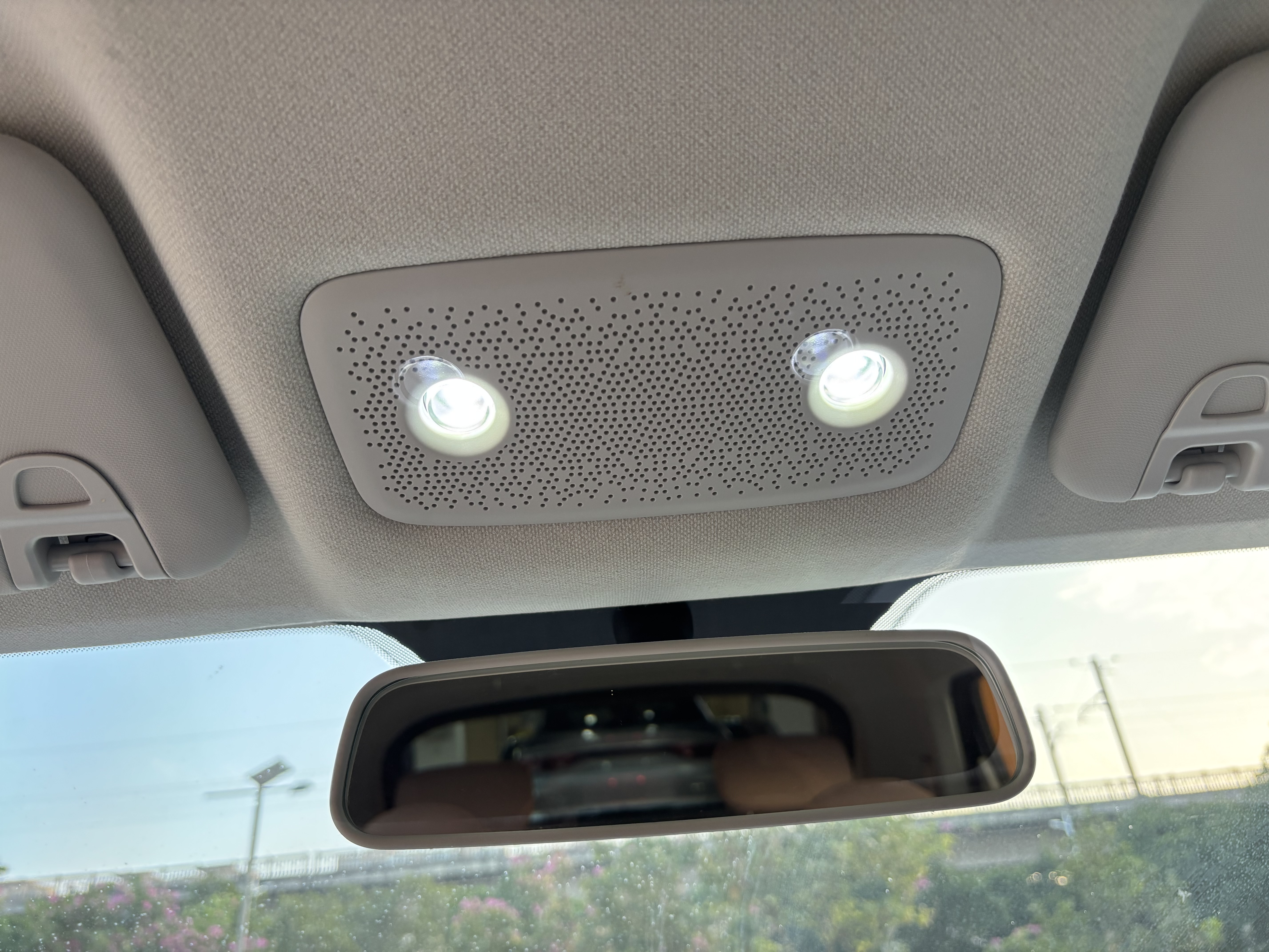 零跑汽车 零跑T03 2024 汽车图片 #33