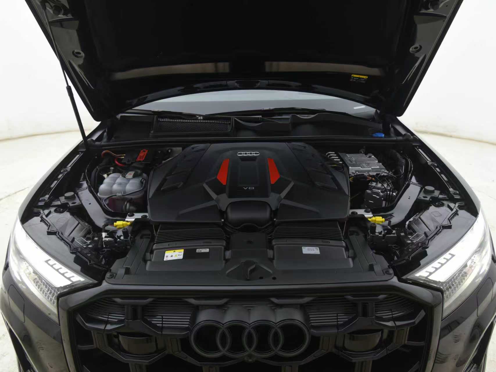 Audi SQ7 2024 #33 Audi SQ7 2024 car image #33