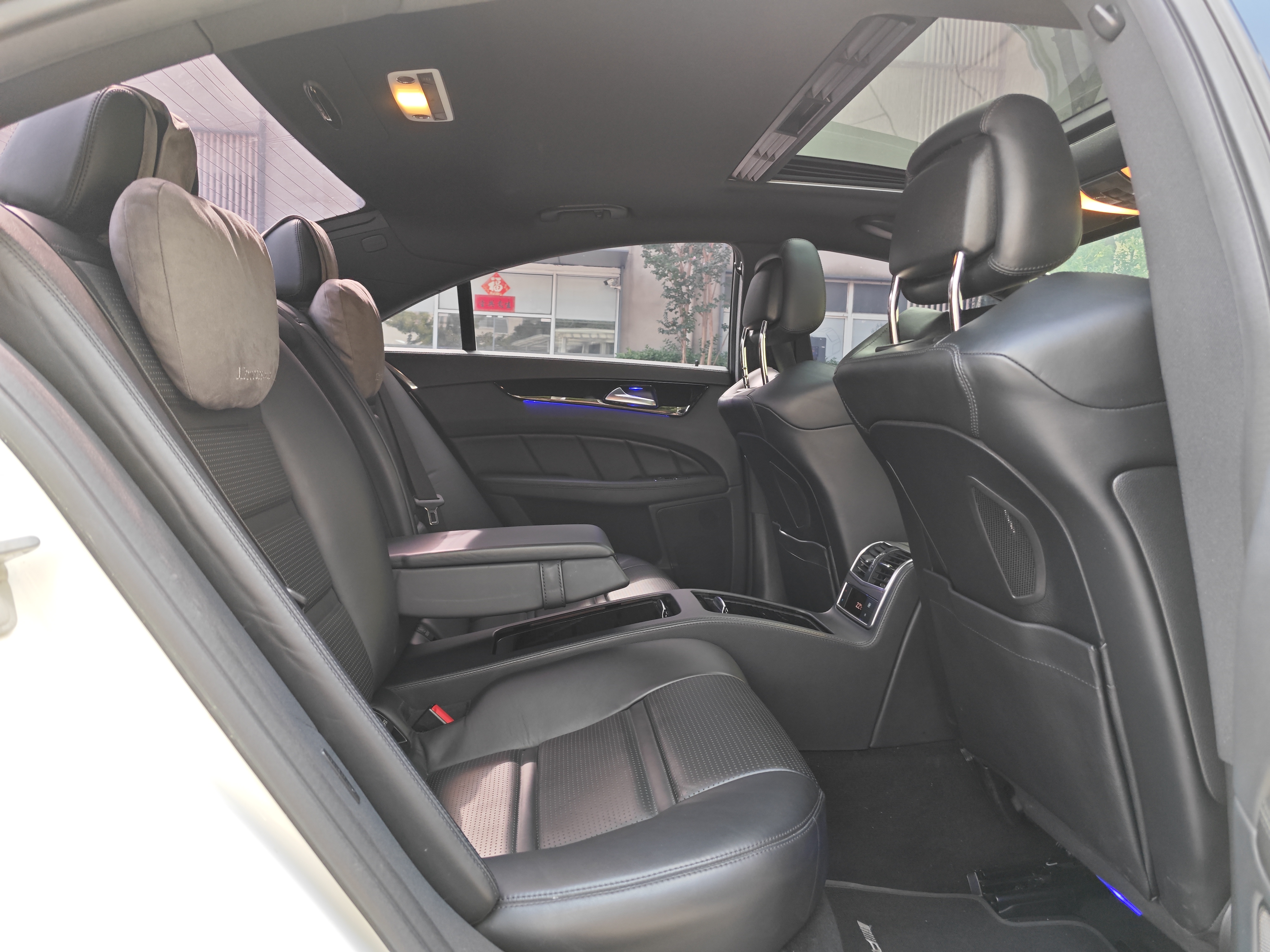 Mercedes-Benz CLS AMG 2016 car image #33