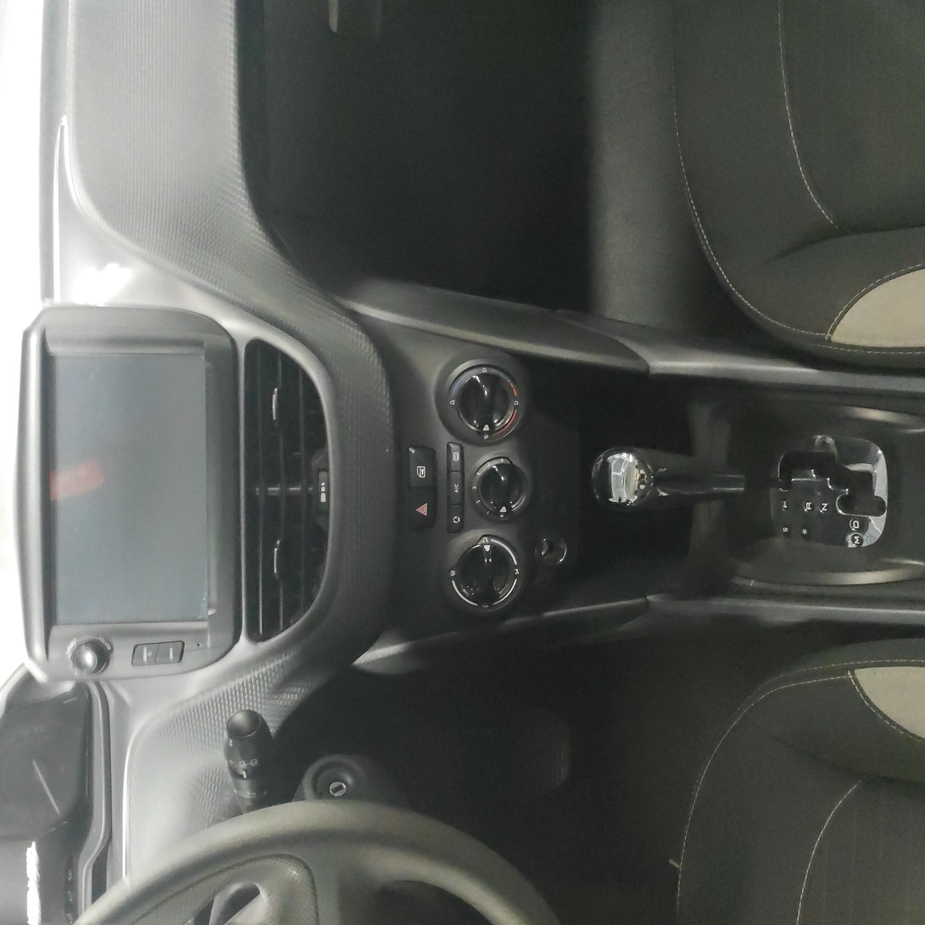 标致 标致2008 2014 汽车图片 #33