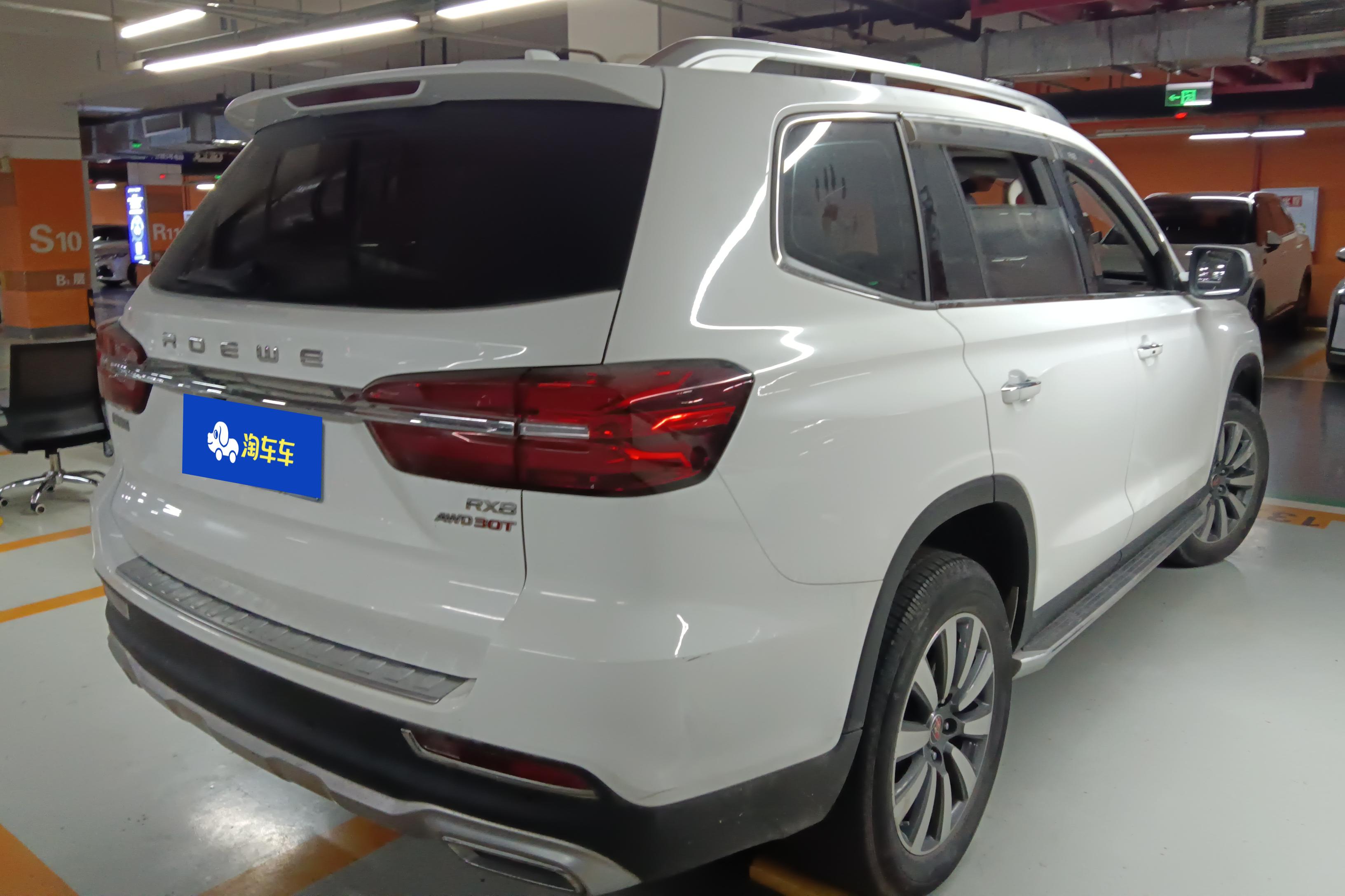 Roewe RX8 2018 изображение автомобиля #33