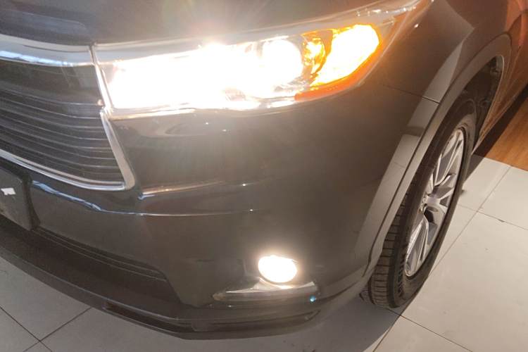 丰田 汉兰达 2017 汽车图片 #33