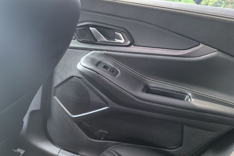 Exceed Lingyun 2022 car image #33