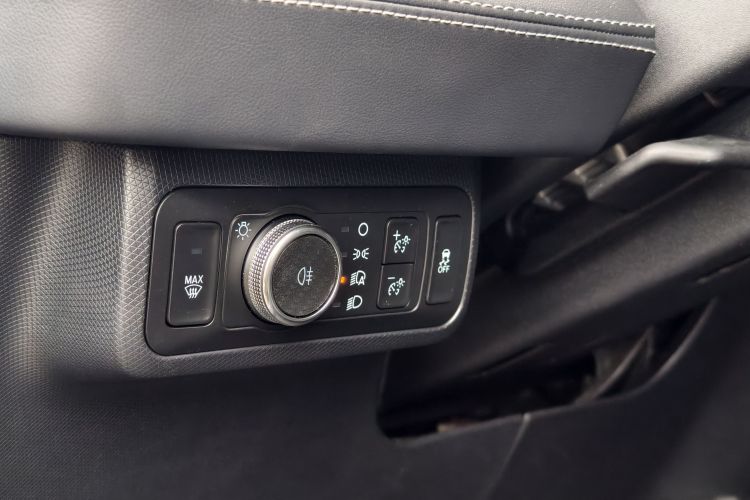 Ford Mustang Mach-E 2024 car image #33