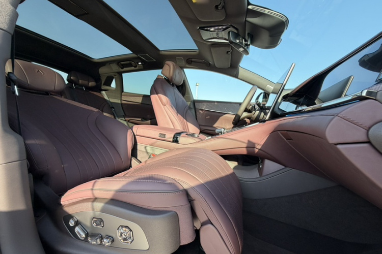 Denza Z9GT 2025 #33 Denza Z9GT 2025 immagine di auto #33