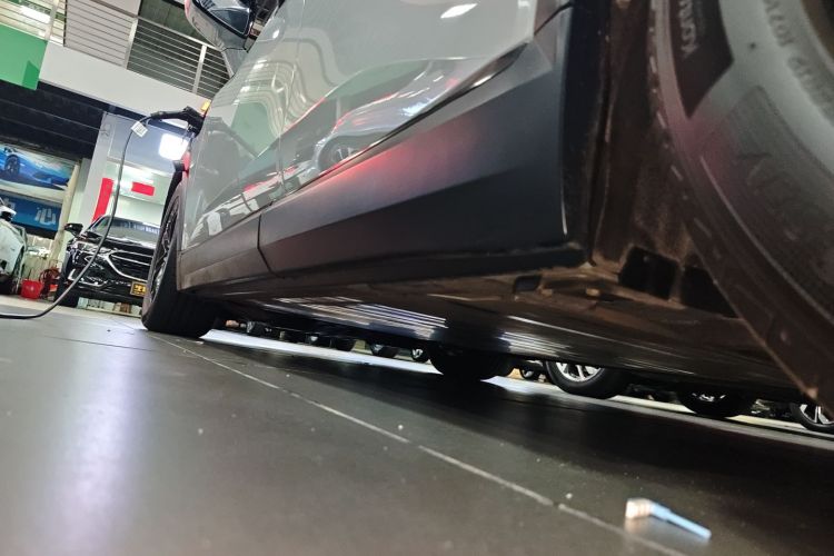 NIO ES8 2020 car image #33