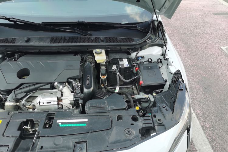 Peugeot 408 2025 car image #33