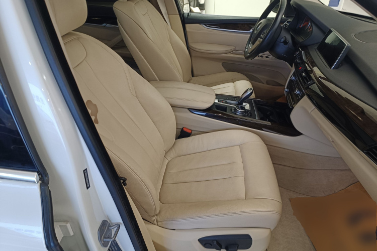 BMW 2015 car image #33