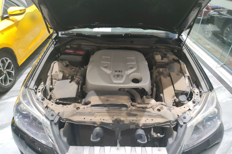 丰田 皇冠 2015 汽车图片 #33