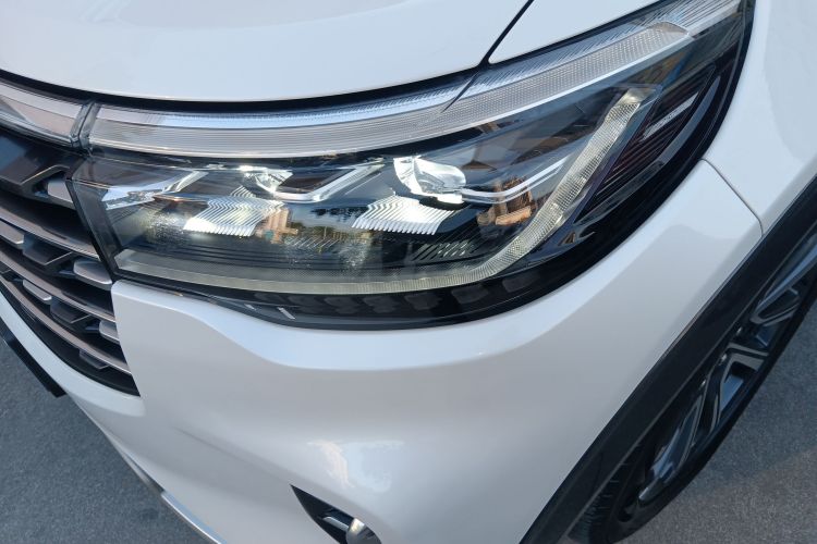 Ford Explorer 2022 car image #33