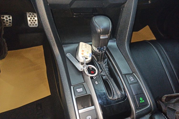 Honda Civic 2022 car image #33