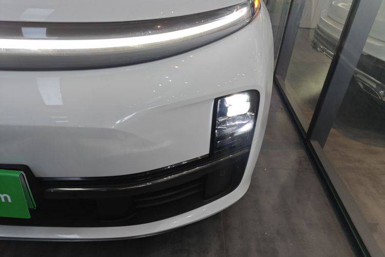 Li L7 2023 car image #33