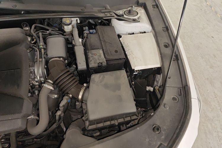 Changan UNI-V 2023 car image #33