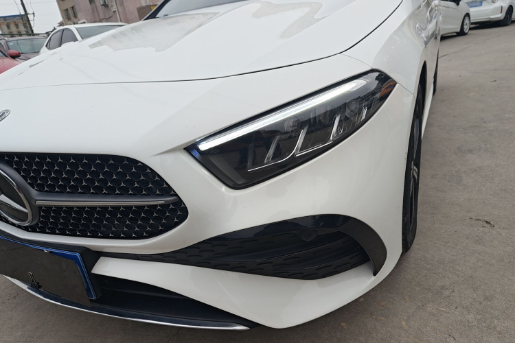 Mercedes-Benz A Class 2024 car image #33