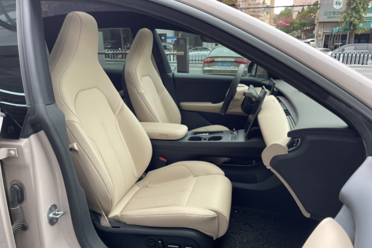 蔚来 蔚来ET5 2023 汽车图片 #33