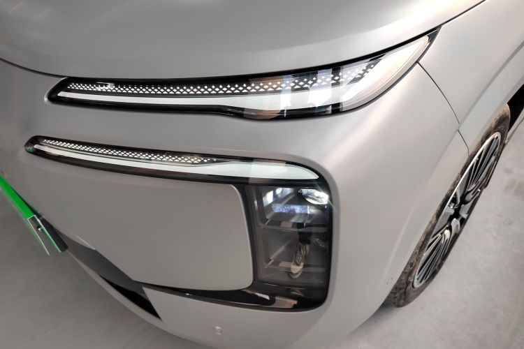 Denza 2025 car image #33