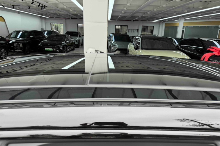 蔚来 蔚来ES8 2024 汽车图片 #33