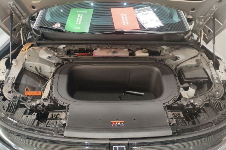 极氪 极氪007 2025 汽车图片 #33