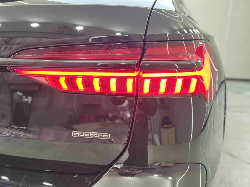 Audi A6 (Imported) 2021 #33 Audi A6 (Imported) 2021 car image #33